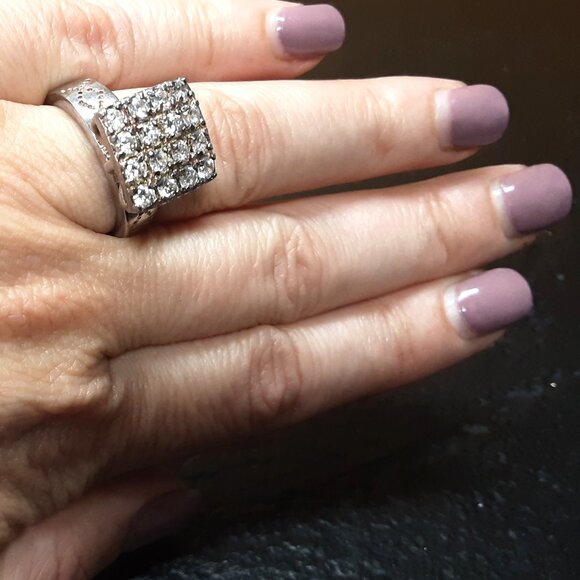 Sterling Silver Swarovski Dome Cocktail Ring | Size 7 | 16 Crystals - Picture 3 of 7